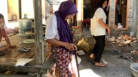 Kemanusiaan dalam Seragam, Polsek Lembar Distribusikan Bantuan Tongkat kepada Warga Disabilitas