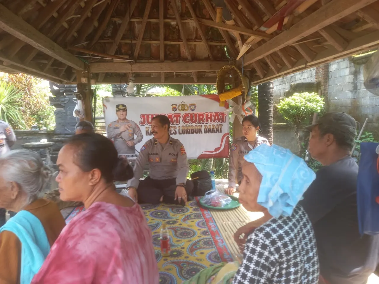 WhatsApp Image 2025-10-24 at 15.38.32_result Program Jumat Curhat, Bukti Polisi Hadir Dengarkan Warga
