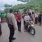 Demi Kelancaran Adat, Personel Polsek Sekotong Atur Arus Nyongkolan